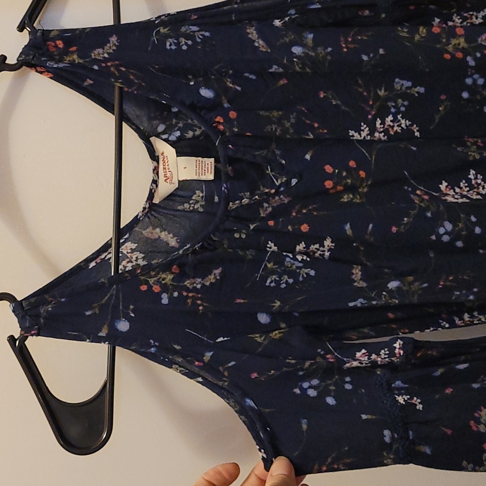 🌟🥂Shoulder cutouts Long chiffon sleeves floral shirt